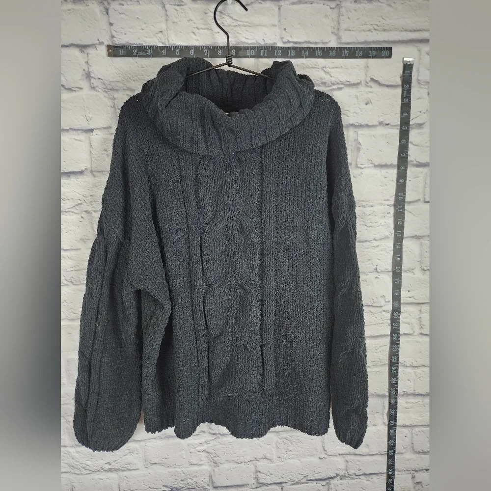 Black Seven7 large cowl neck chunky black cable knit sweater Size Medium